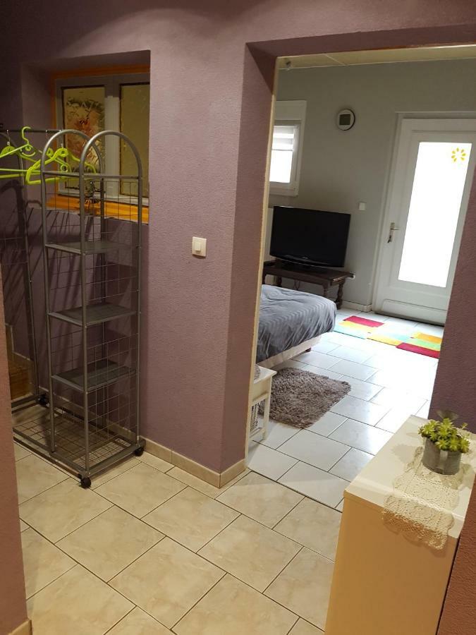 Chez Violette Apartment Destry Ngoại thất bức ảnh